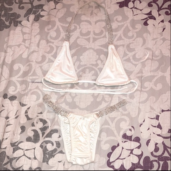 Brazilian Rhinestone Strap Bikini Set👙 - Picture 2 of 8